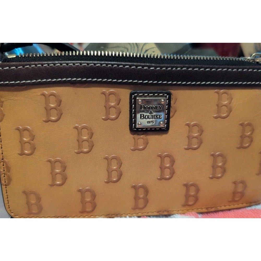 Dooney And Bourke Boston Red Sox MLB Wristlet NEW